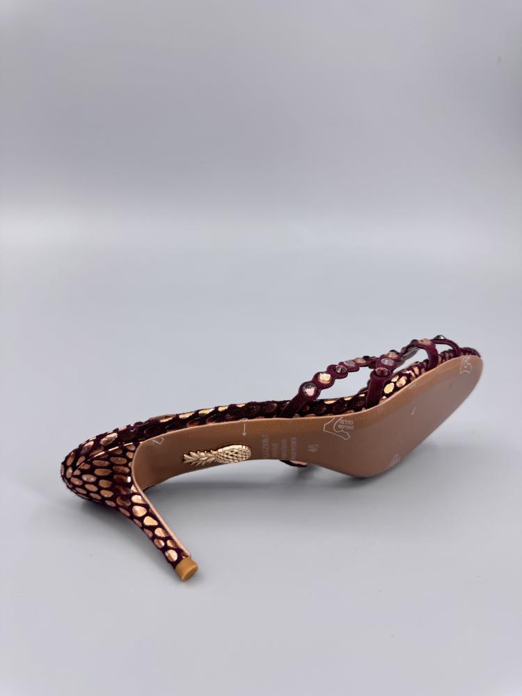 حذاء Aquazzura