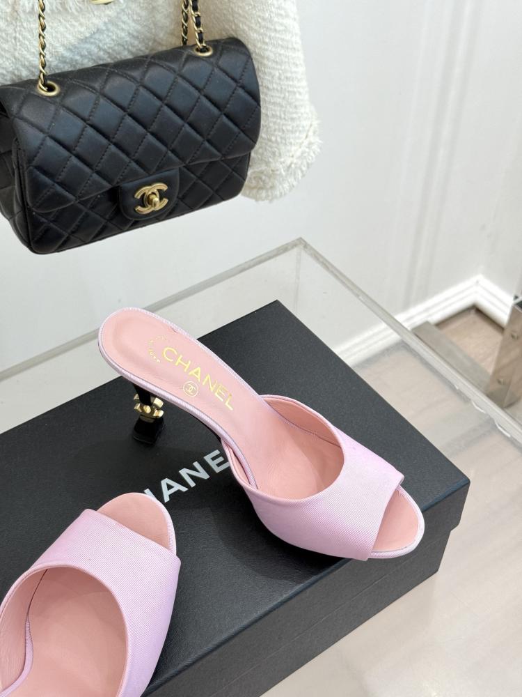 حذاء Chanel ميول فاخر