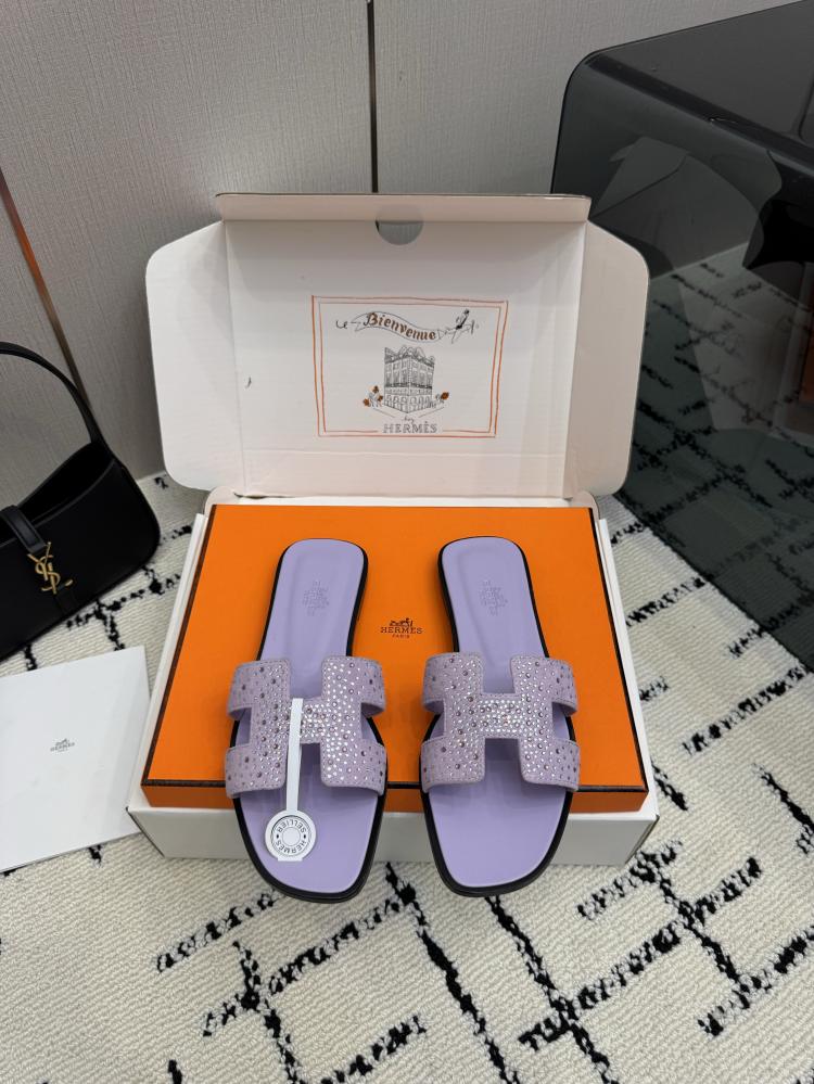 حذاء Hermès فاخر