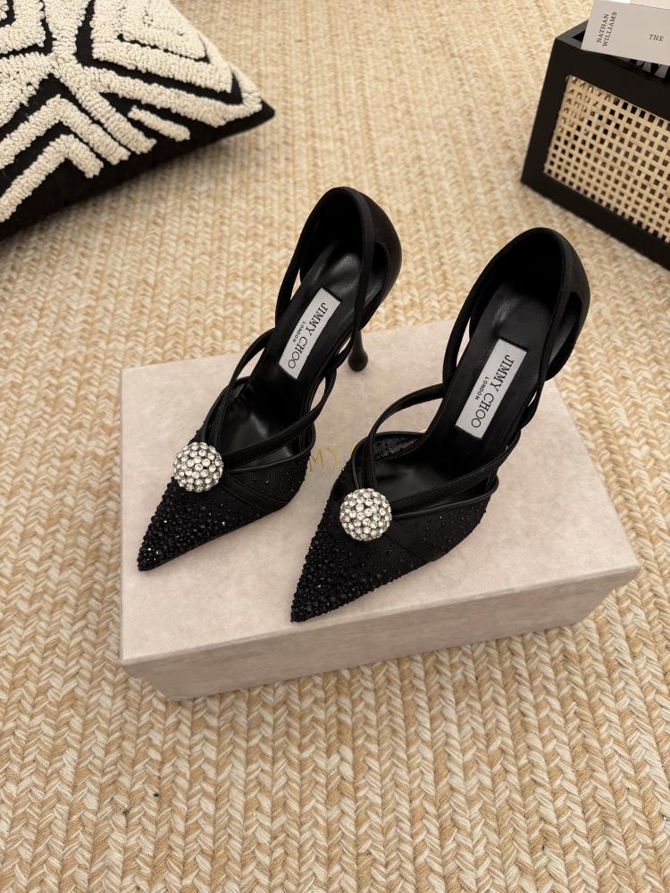 حذاء   Jimmy Choo فاخر