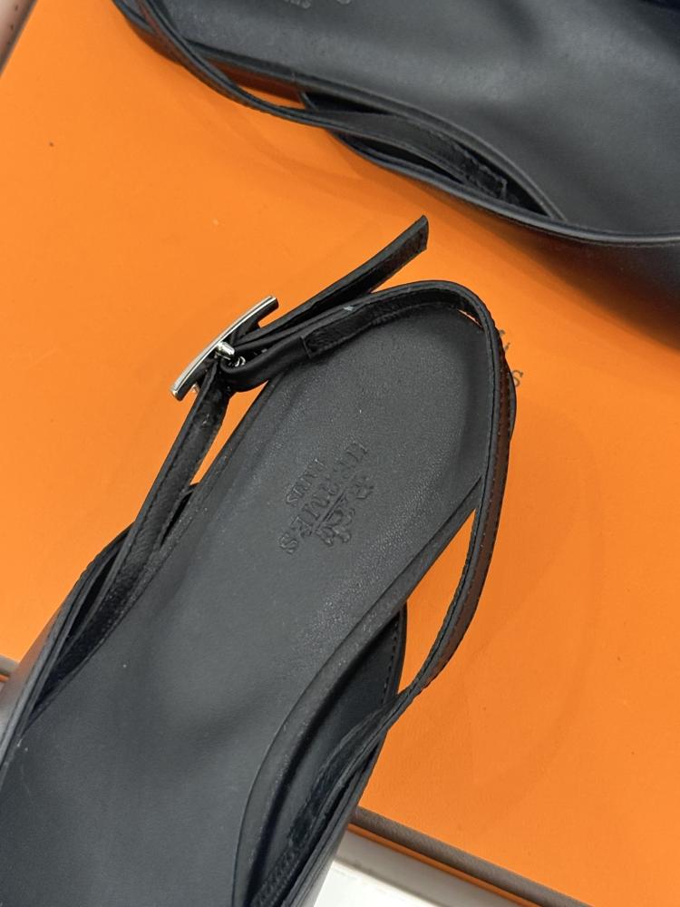 حذاء Hermès