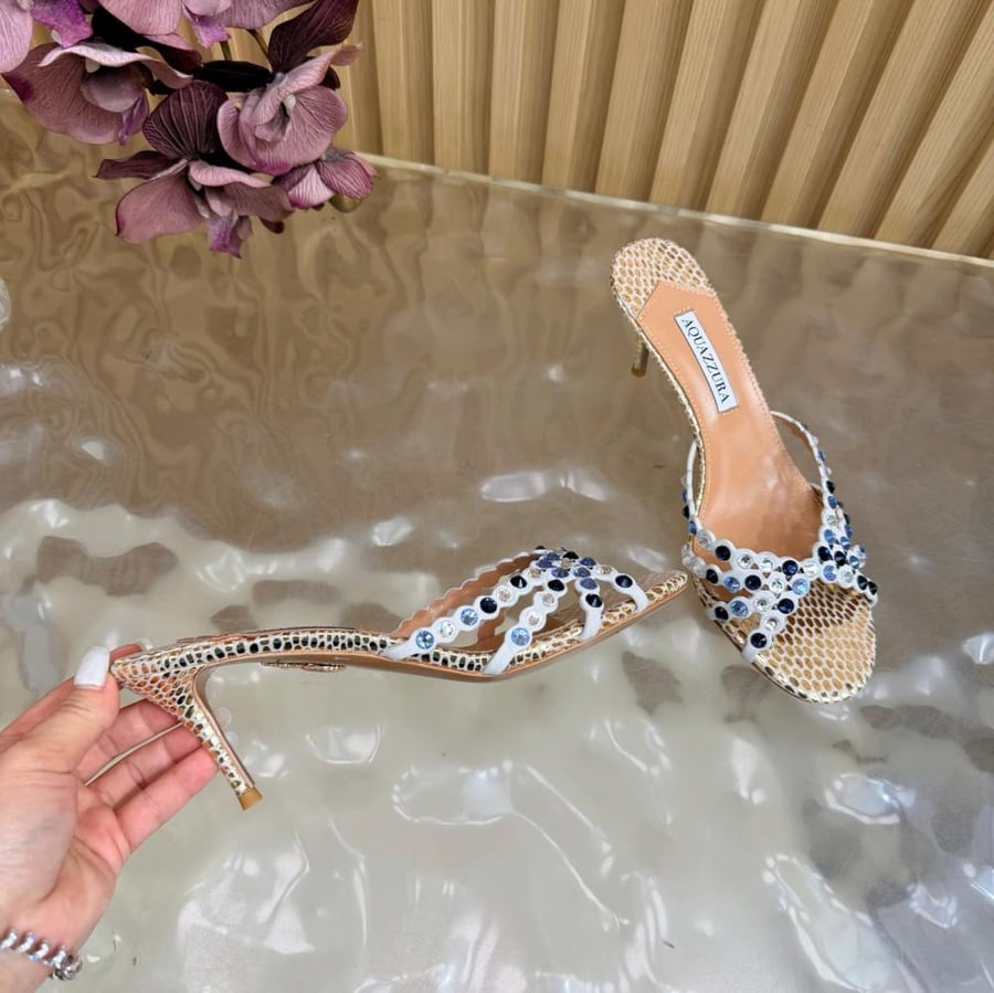 حذاء Aquazzura