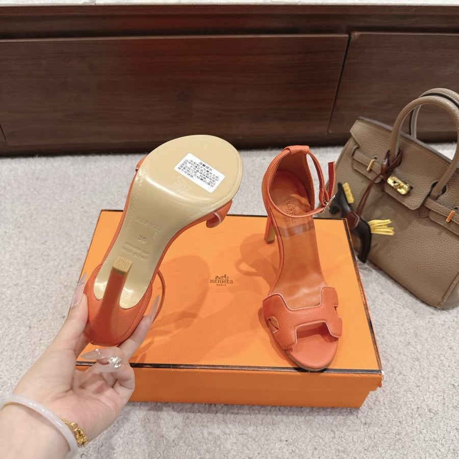 صندل كعب عالي Hermès
