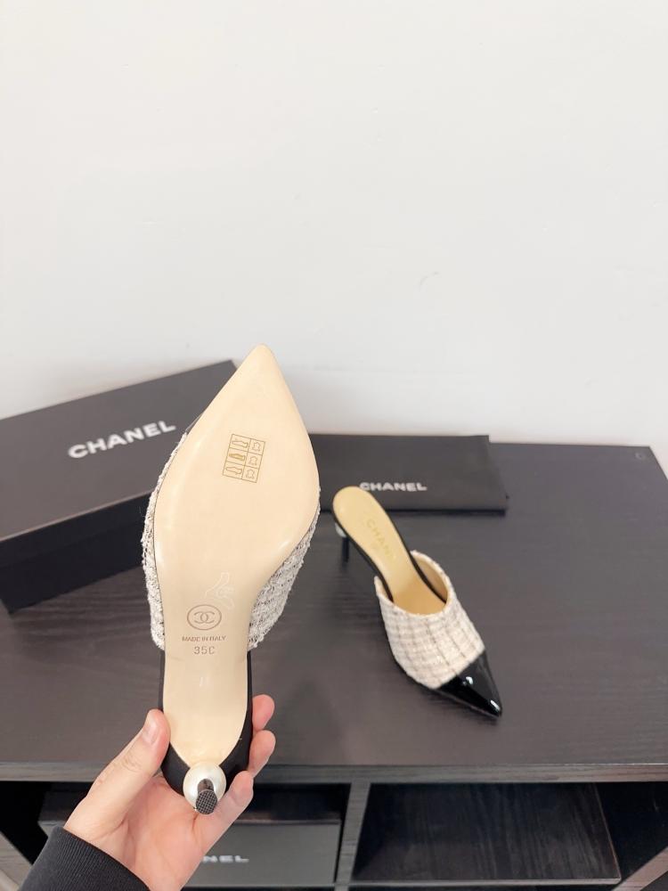 حذاء Chanel ميول كلاسيكي فاخر