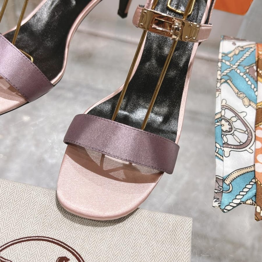 صندل Hermès ساتان فاخر