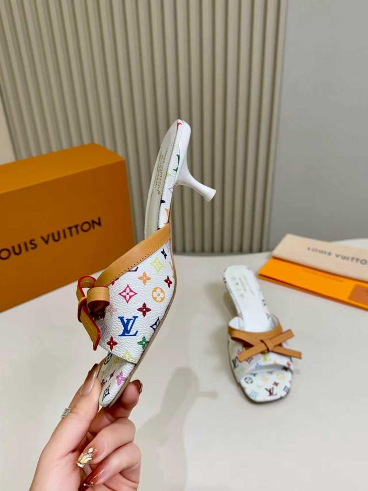 حذاء Louis Vuitton فاخر