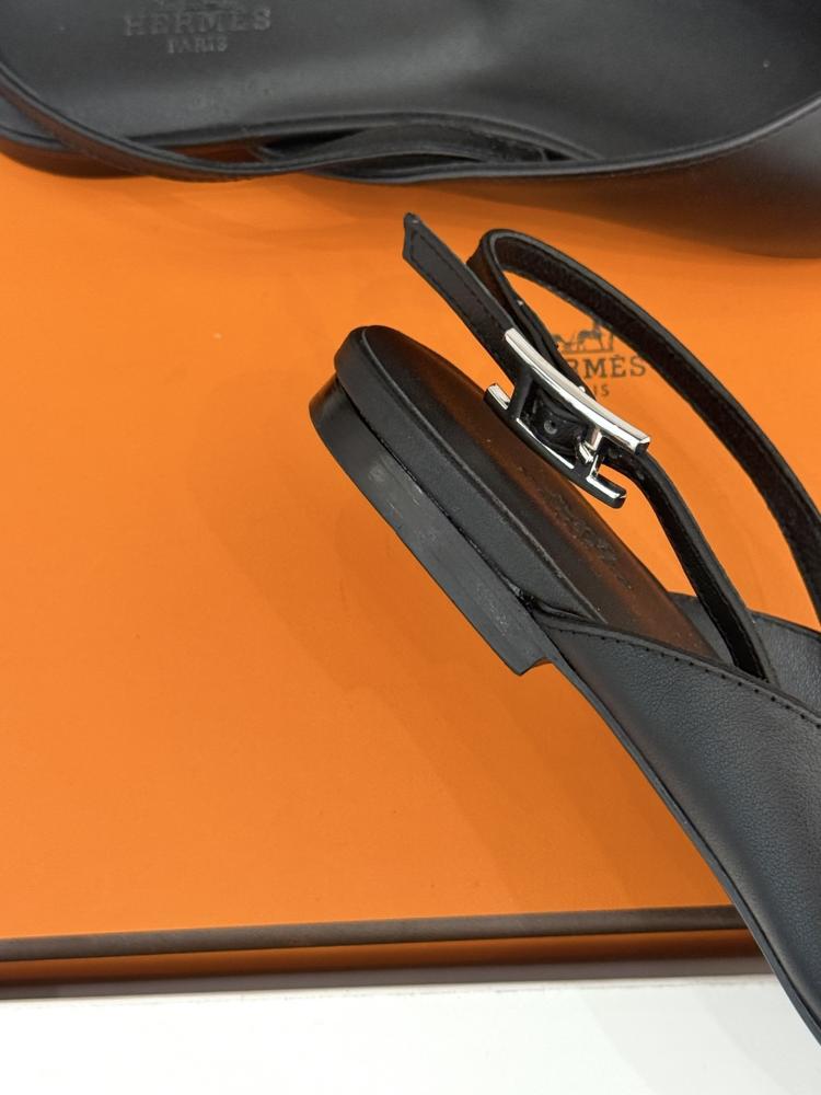 حذاء Hermès