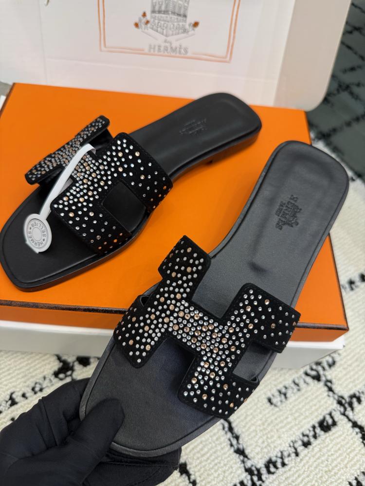 حذاء Hermès فاخر