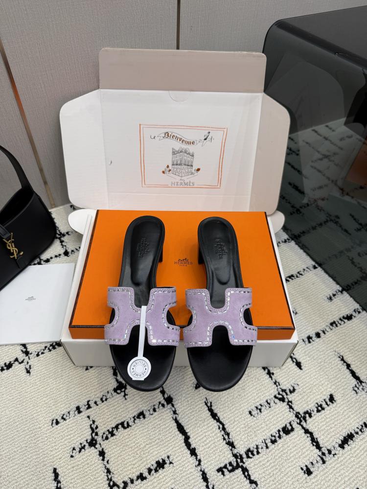 حذاء Hermès فاخر