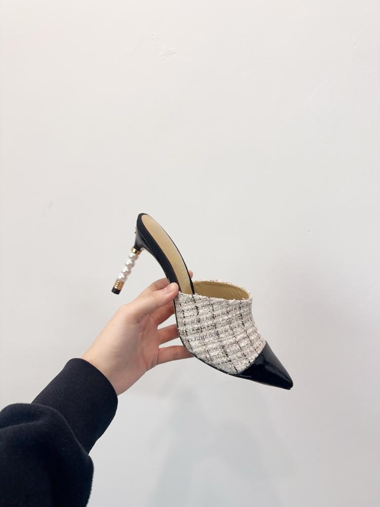 حذاء Chanel ميول كلاسيكي فاخر