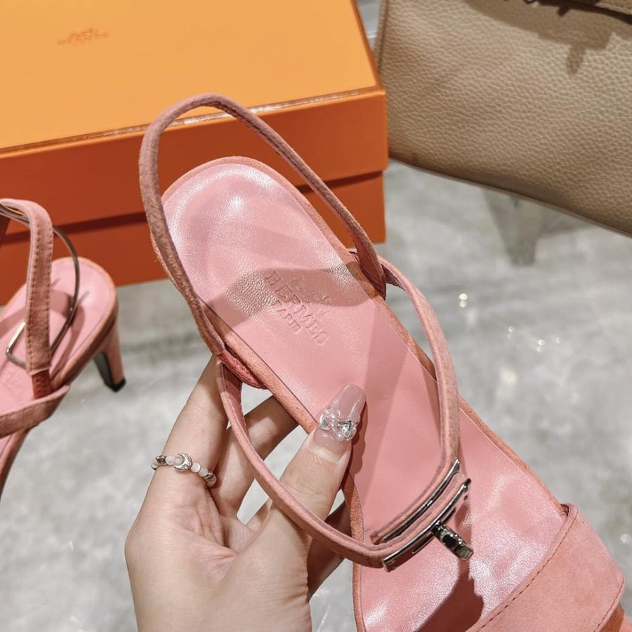 صندل Hermès ساتان فاخر