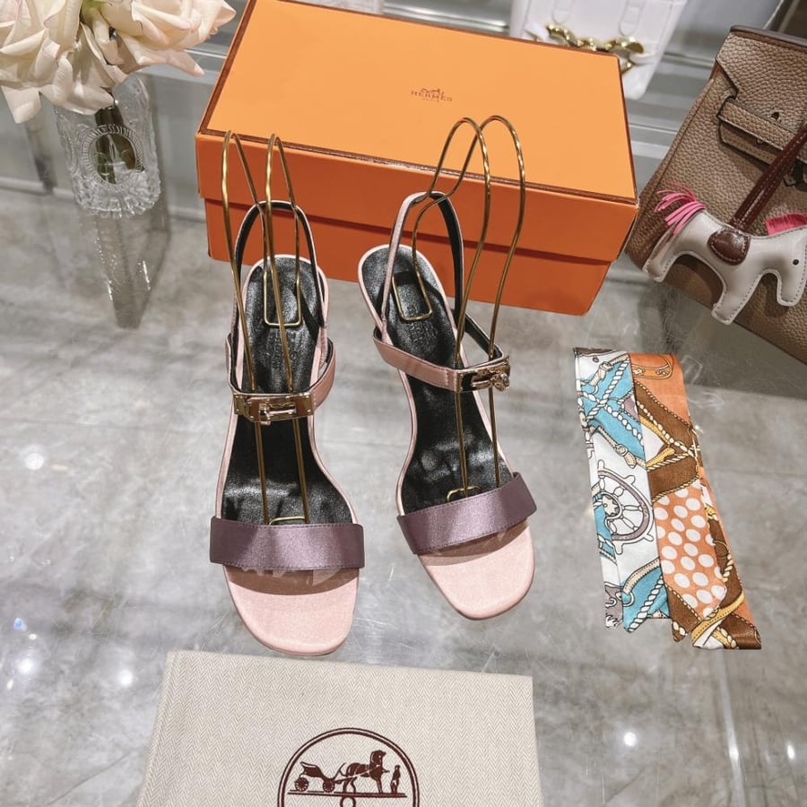 صندل Hermès ساتان فاخر