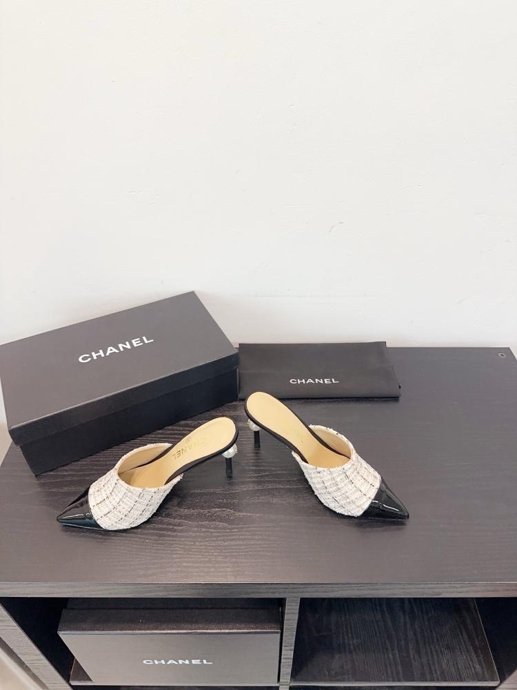 حذاء Chanel ميول كلاسيكي فاخر