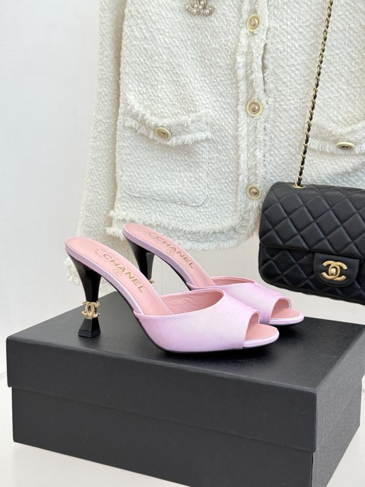 حذاء Chanel ميول فاخر