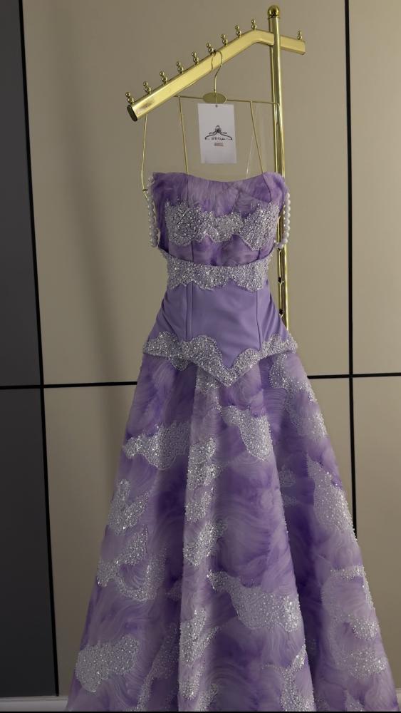 Asmaa's dress