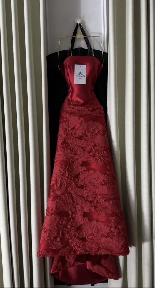 Maladh dress
