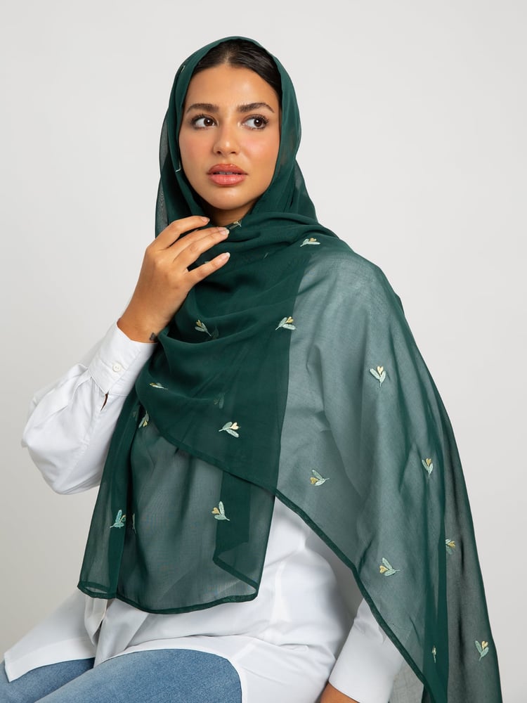 طرحه بوال طبقة ورود القلب أخضر غامق