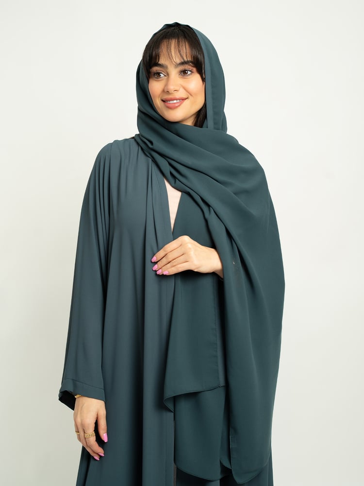 عباية نص كلوش أخضر فاتح
