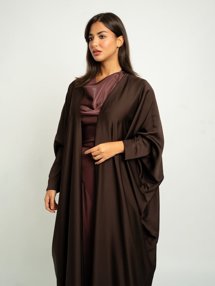 عباية بشت بَريق مَدى بني أصيل