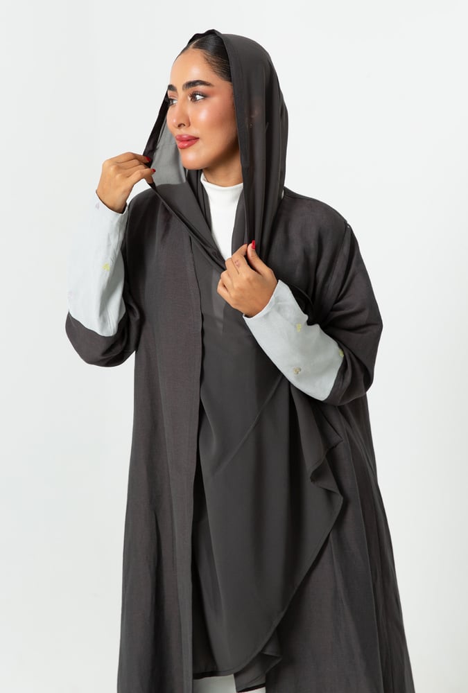 عباية القلوب رمادي
