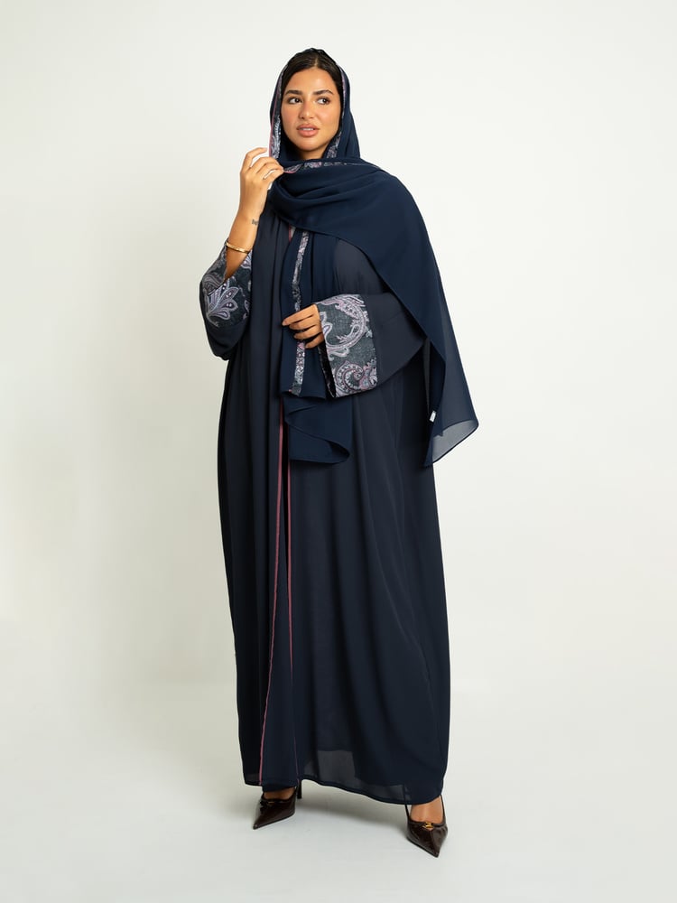 عباية واسعة بيزلي كحلي داكن