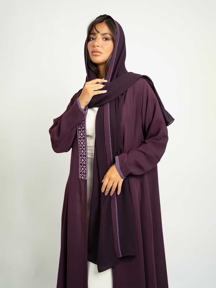 عباية نص كلوش مفتوحة نقش الجواهر عنابي