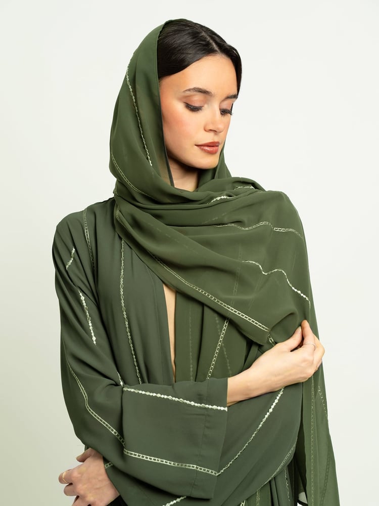عباية نص كلوش خطوط السلسلة أخضر زيتي
