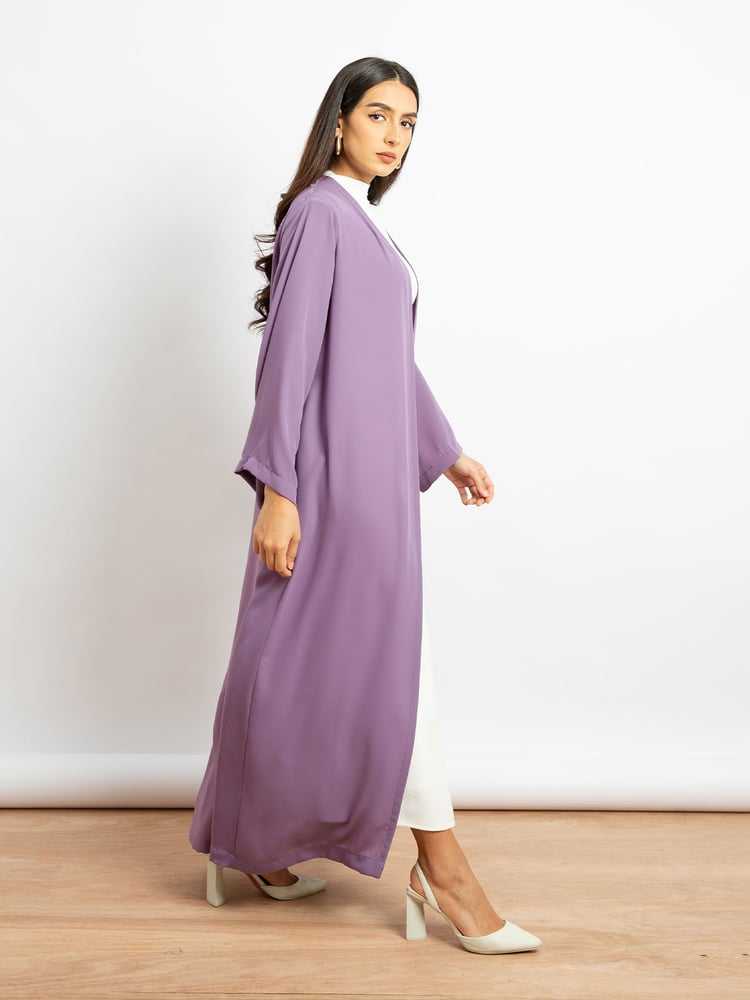 عباية طويلة بقصة عادية بقماش خفيف - بنفسجي فاتح
