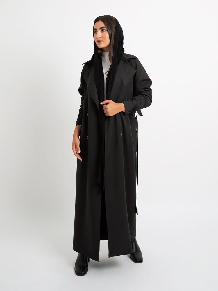 ترنش عباية أسود