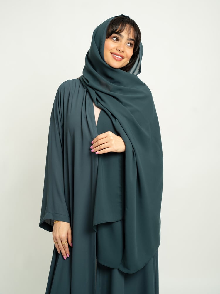 عباية نص كلوش أخضر فاتح