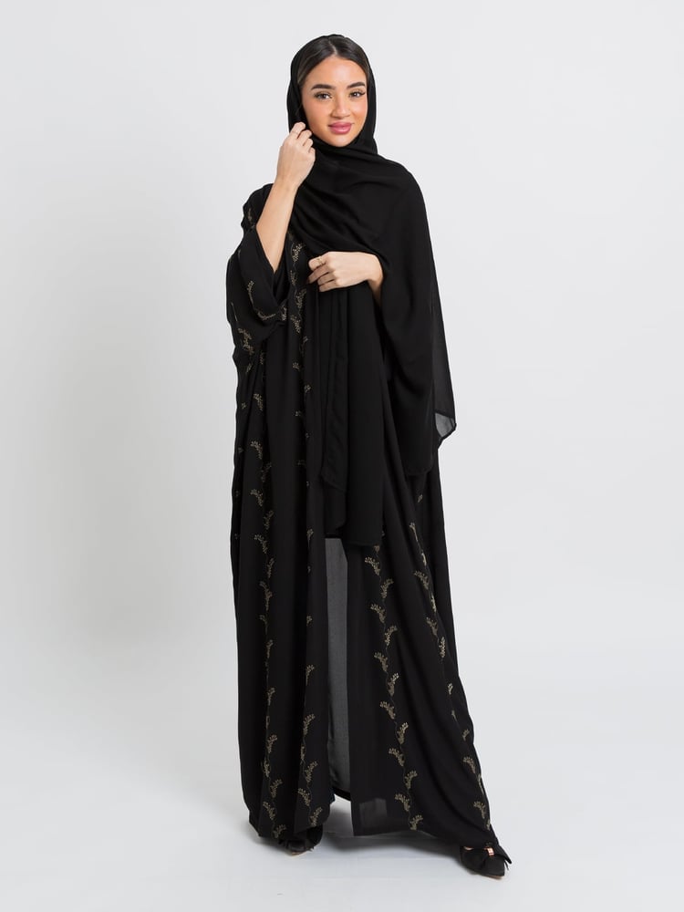 عباية البتلات الخضراء أسود