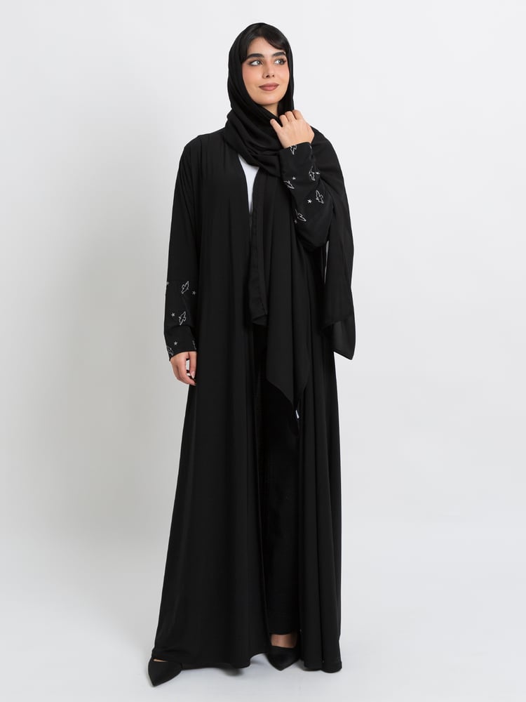 نجوم السلام عباية نص كلوش مفتوحة أسود