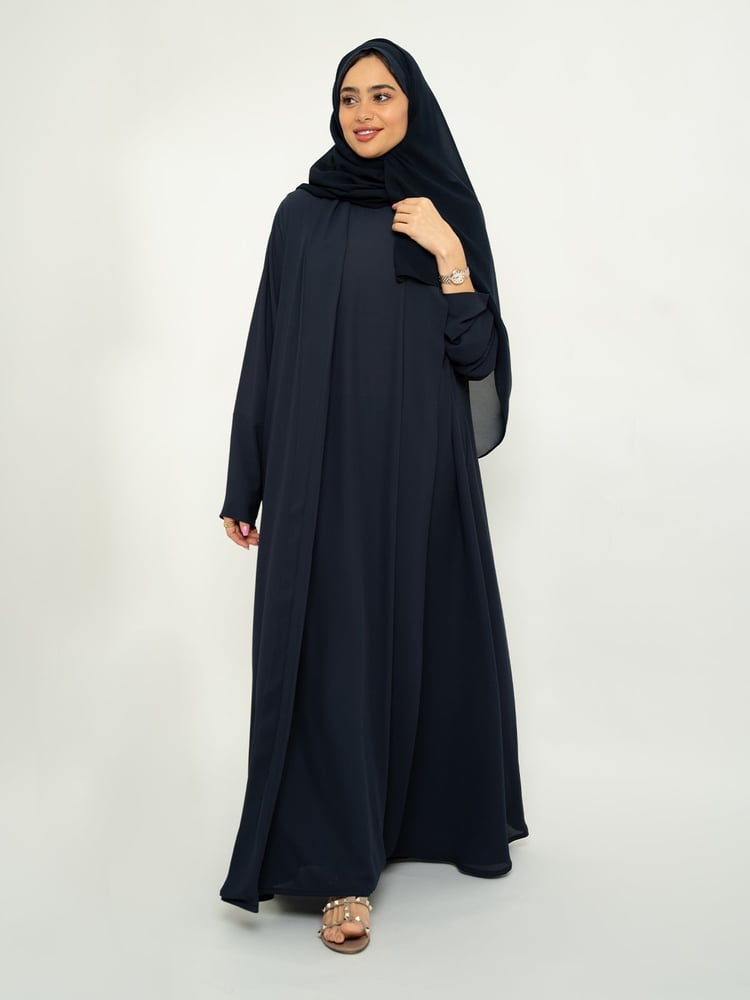 عباية نص كلوش لف بكولة كحلي