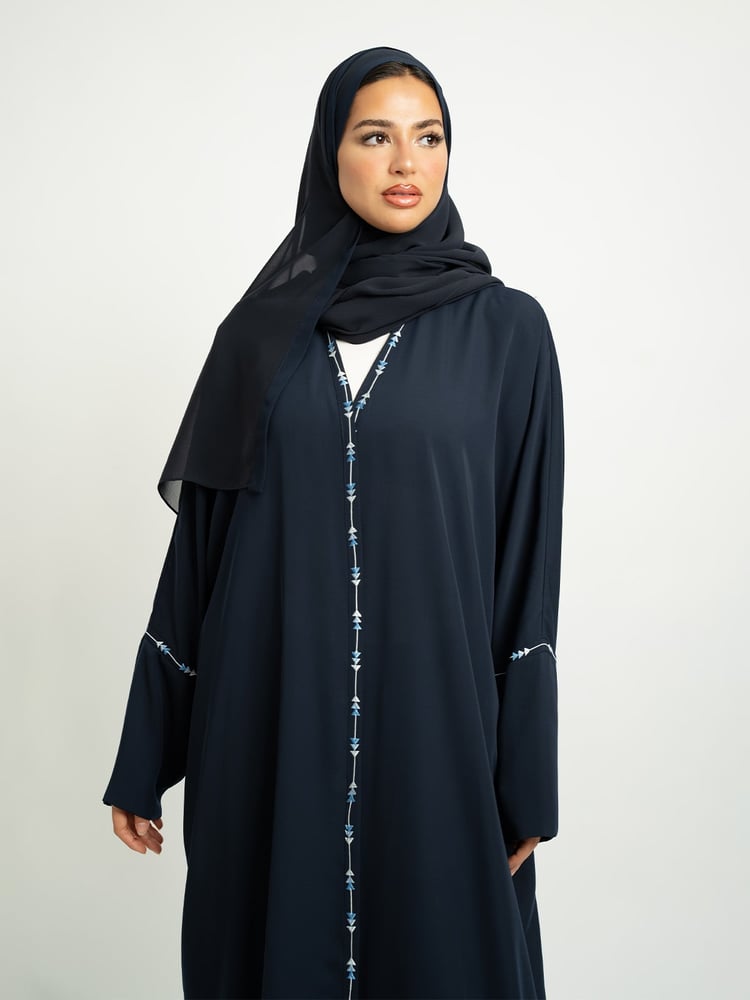 عباية نص بشت مثلث بوهو كحلي