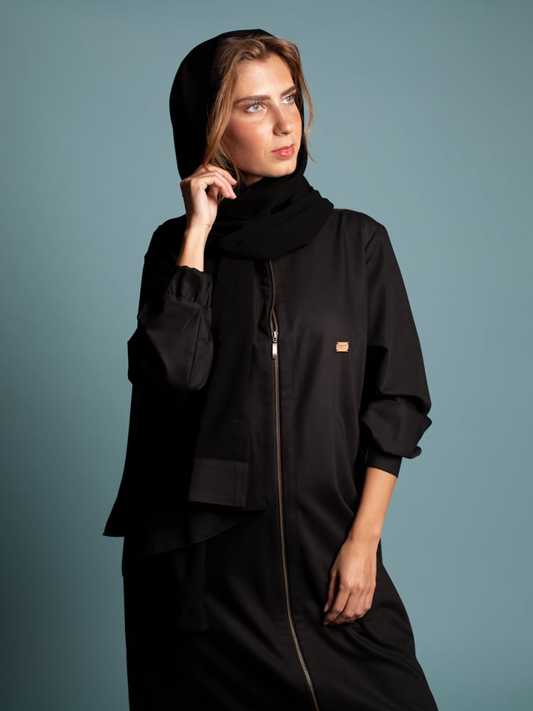 سوستة أسود