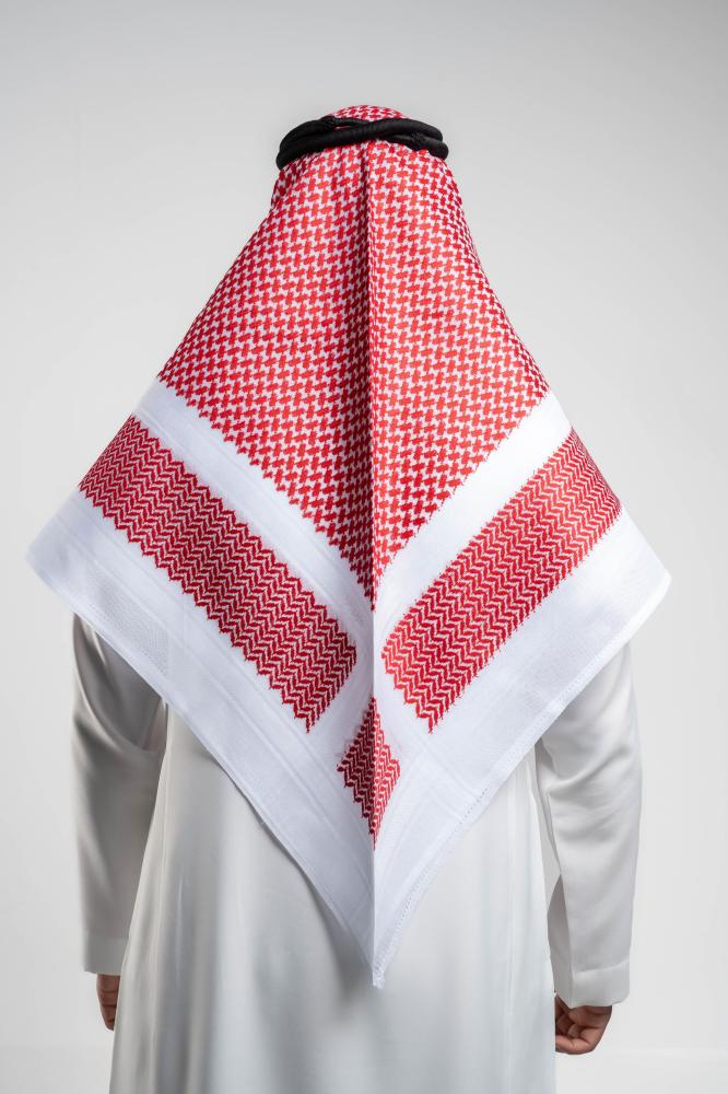 شماغ احمر غامق
