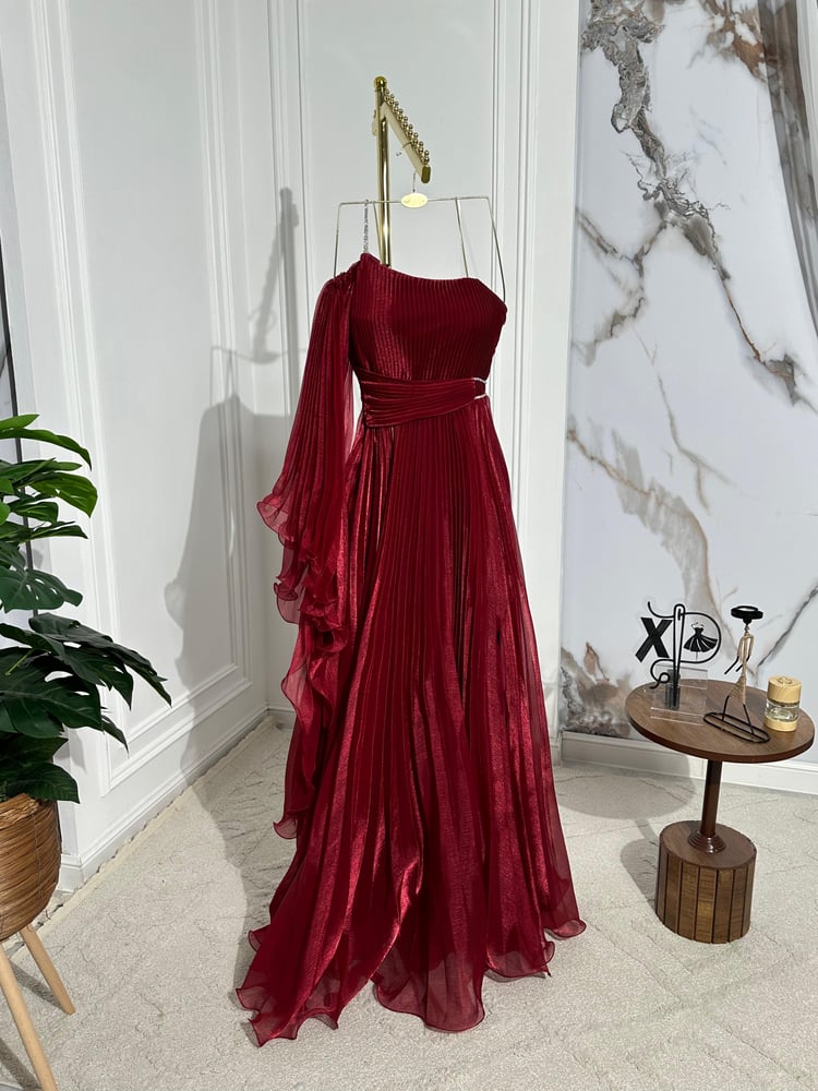 وصل حديثآ    ا فستان سهرة   نوع القماش _ اورجنزا   المقاسات برقم 1 2 3 4 5 6  المقاسات بالحرف S M L XL XXL XXXL