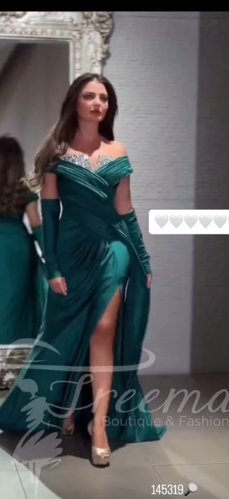 فساتين حسب الطلب