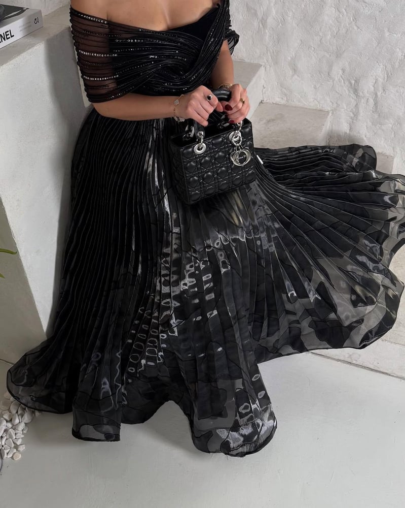 فستان سهره اسود لامع