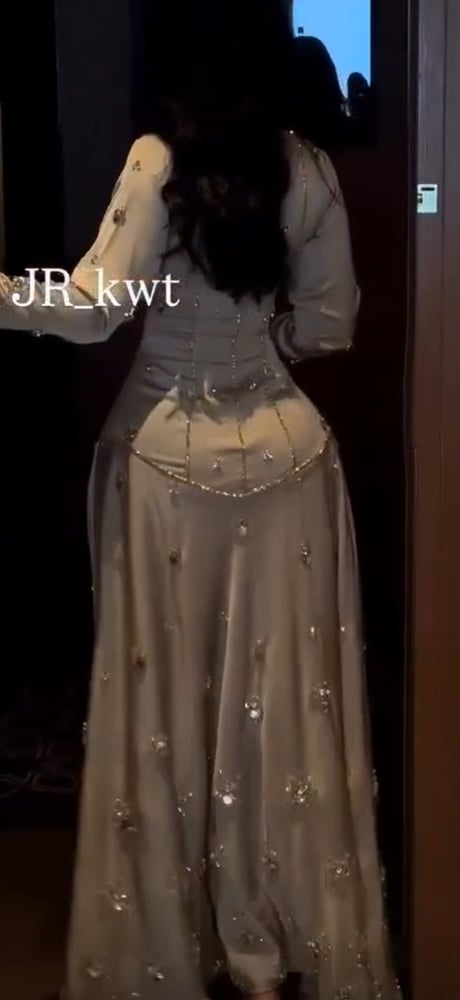فستان سهرة