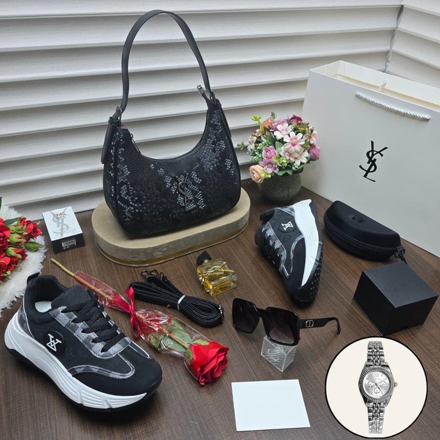 طقم شنط وشوزات ماركه درجه ثانيه