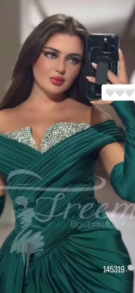 فساتين حسب الطلب