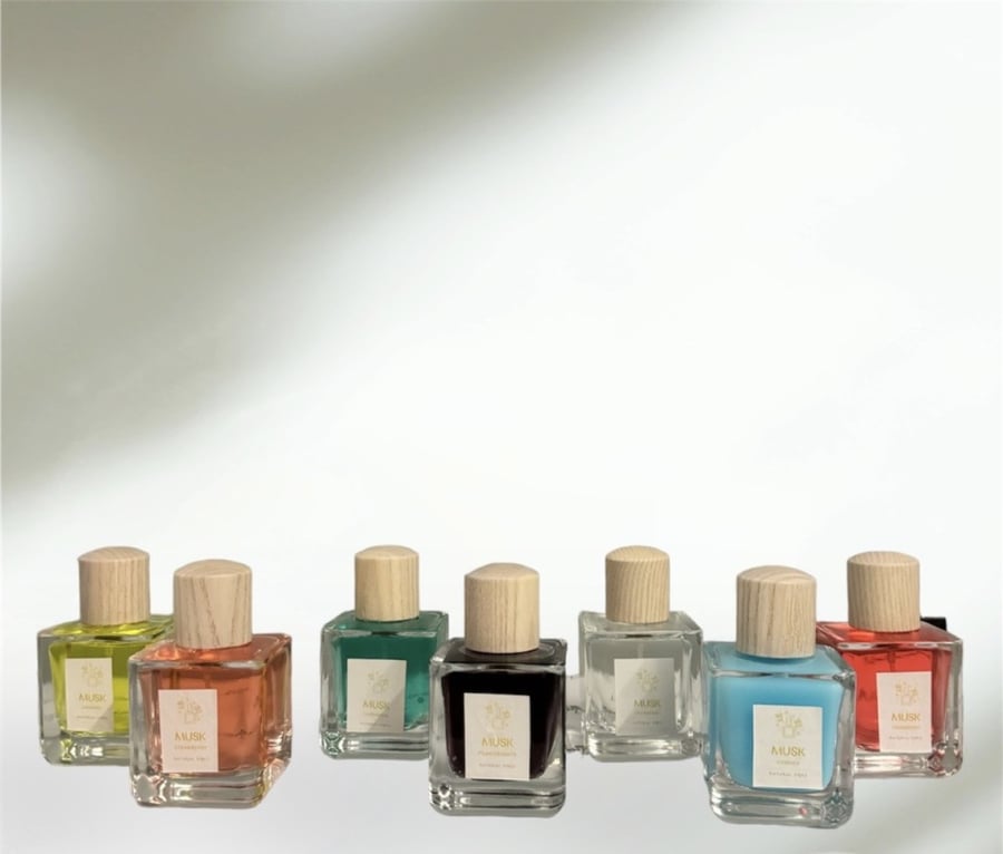 عطر مسك الفراولة