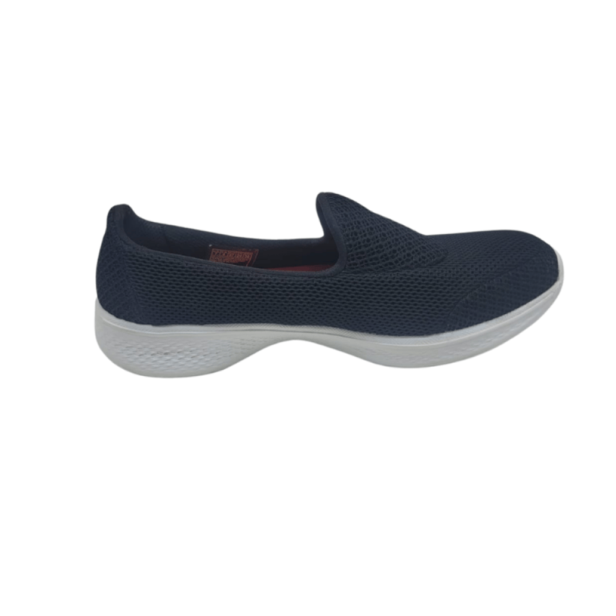 حذاء سكيتشرز Skechers من منجر كل شيء