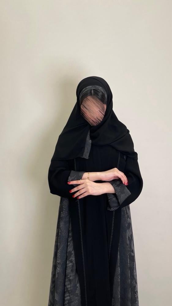 عباية وعد دبل كلوش بقماش سرميك تدخيل شيفون