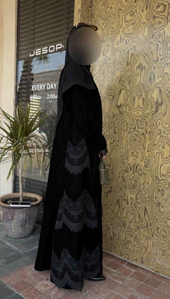 عباية مخمل وجوبير حرير