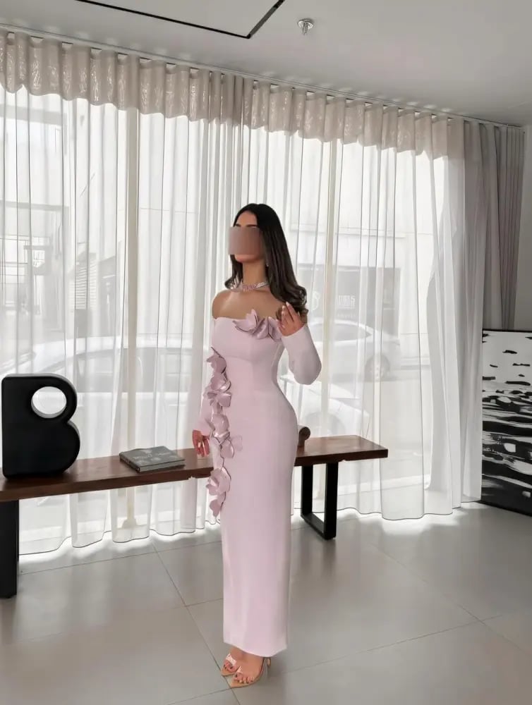 فستان سهره مزين بورد جهة كامل