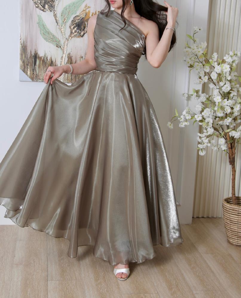 Evening dress olive