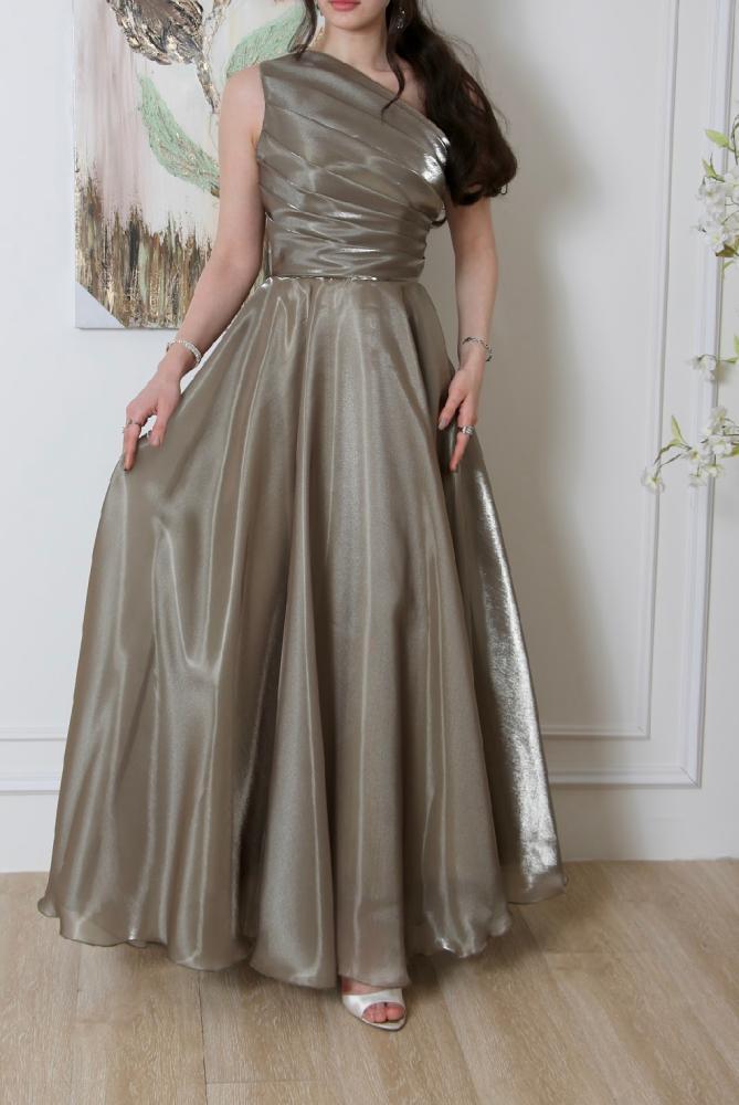 Evening dress olive
