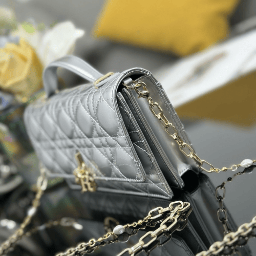 حقيبة My Dior Top Handle من جلد الخروف بنقشة Cannage